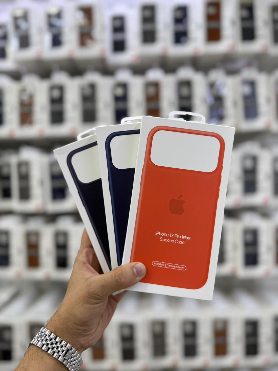 MagSafe Silicone with Animation