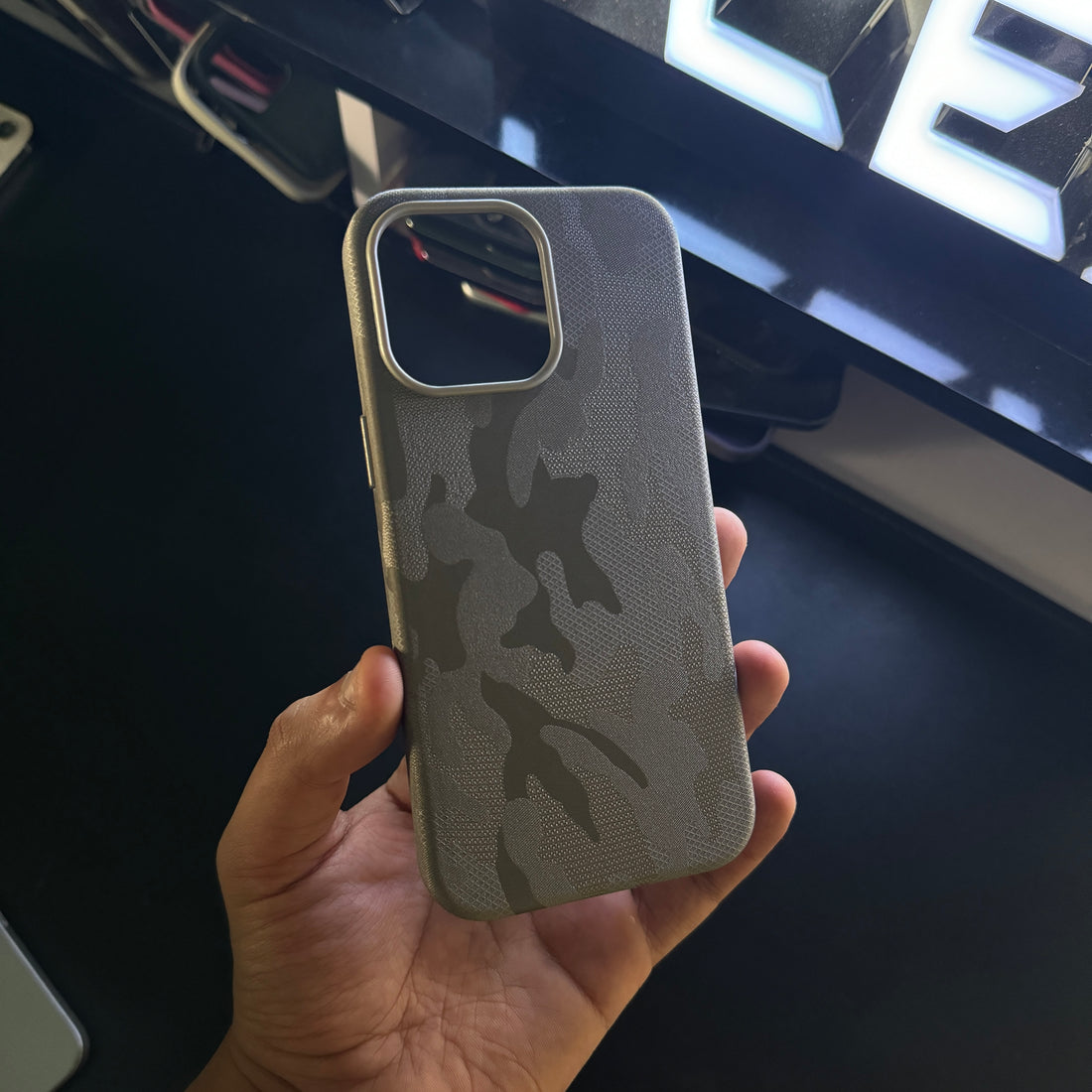 Flex Camo Magsafe Case for iphone 15 pro max