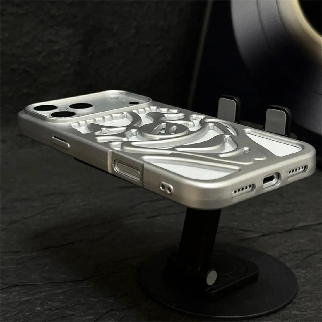 Flex Clown Hollow Electroplated Case