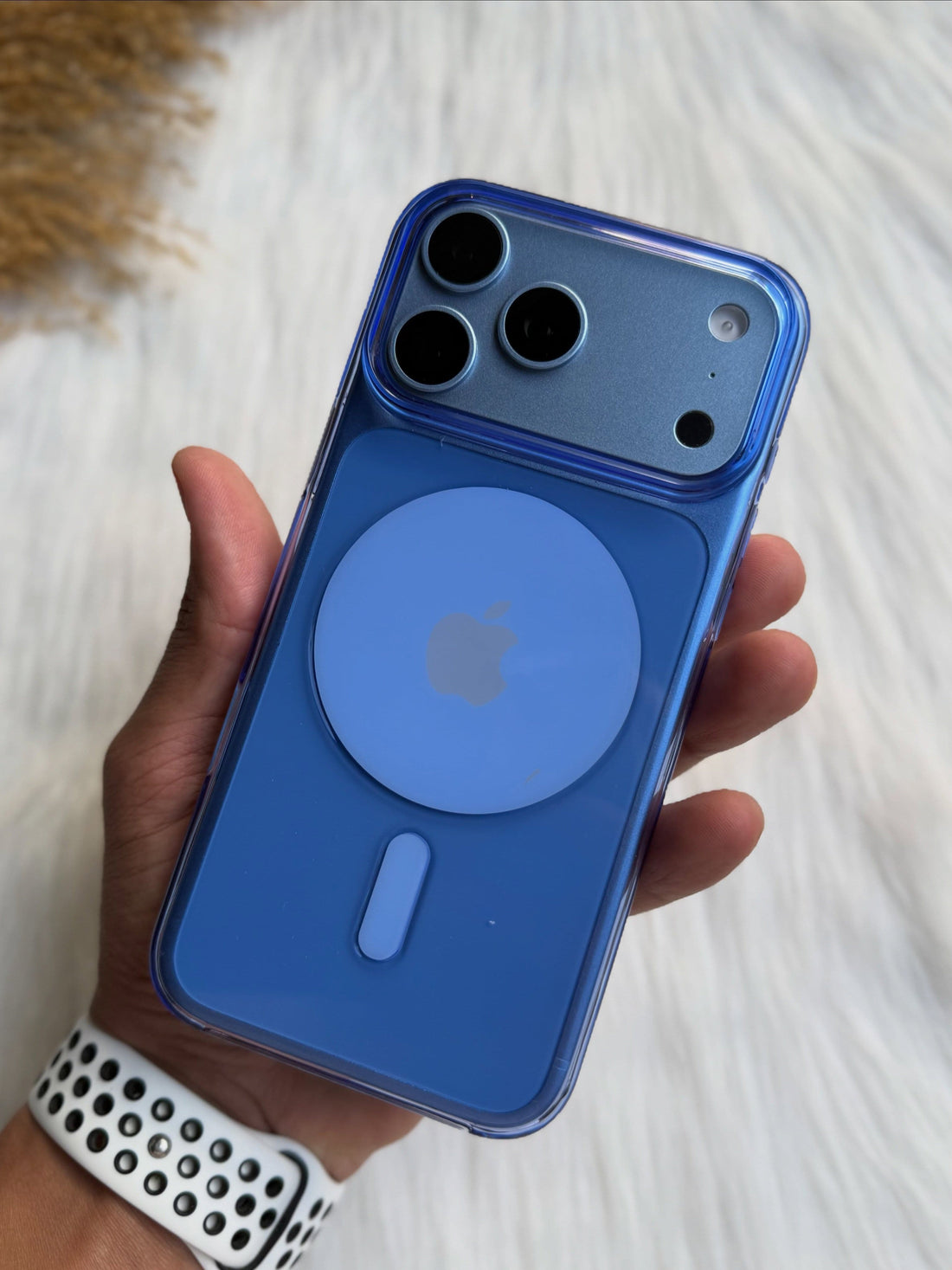 Official Animation Case with Apple Logo