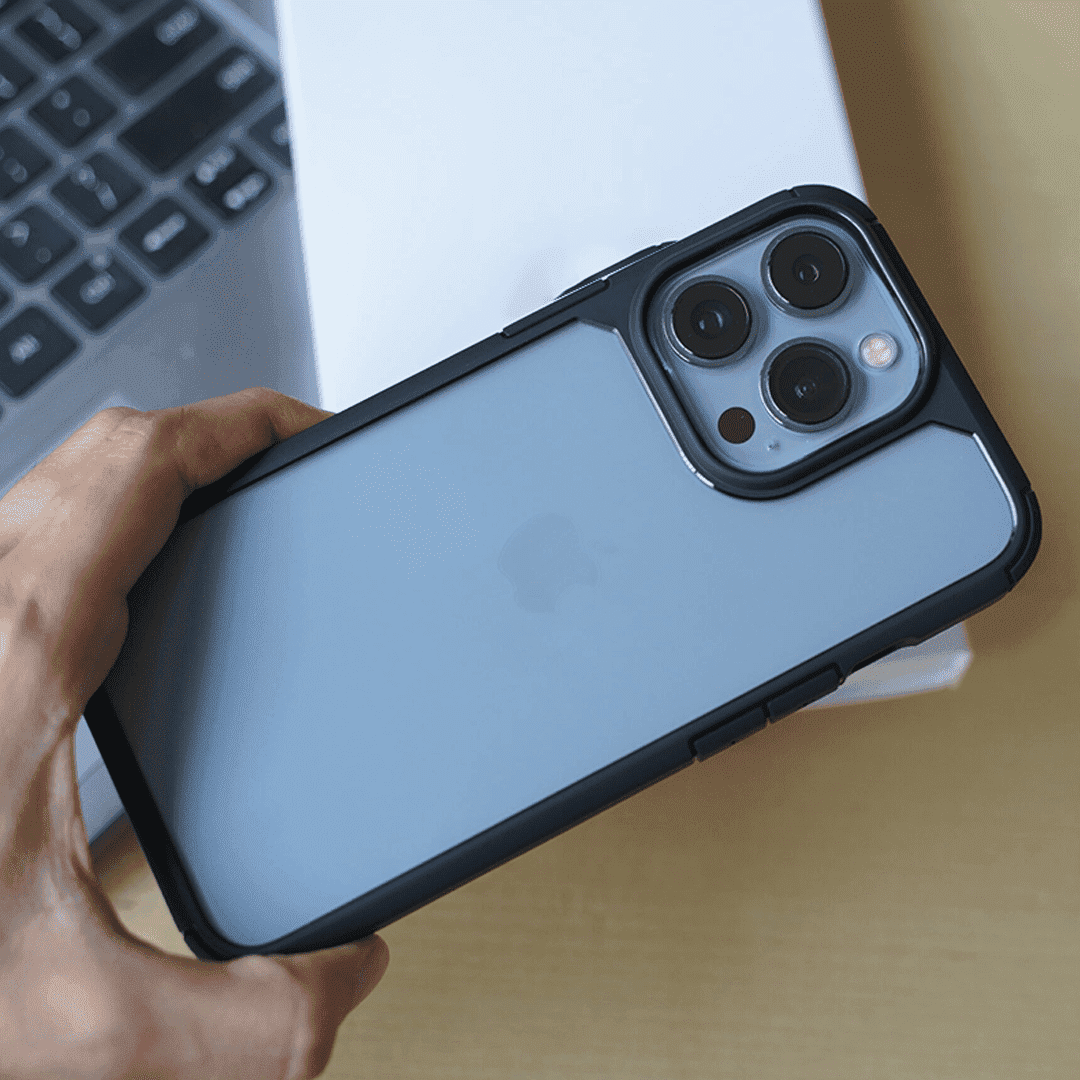 Iphone 13 Pro Defender case - Flex
